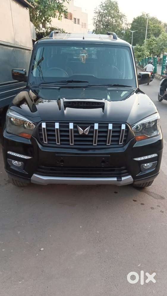 Mahindra Scorpio Classic Diesel 115000 Km Driven