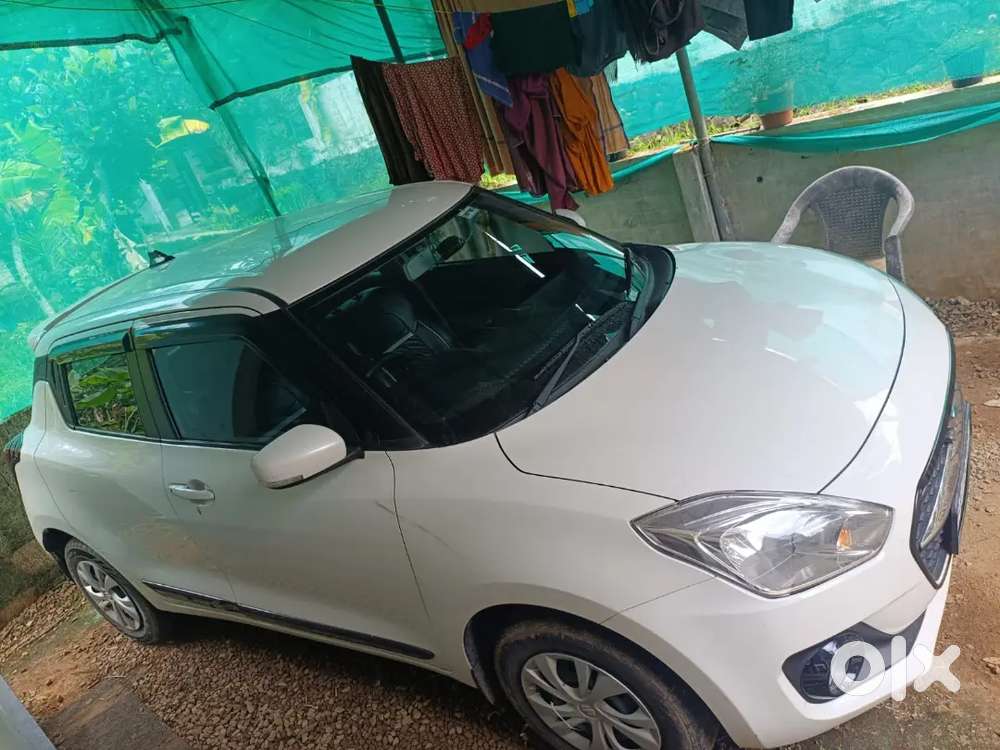 Maruti Suzuki Swift Vxi December 2023   40100 Km Driven