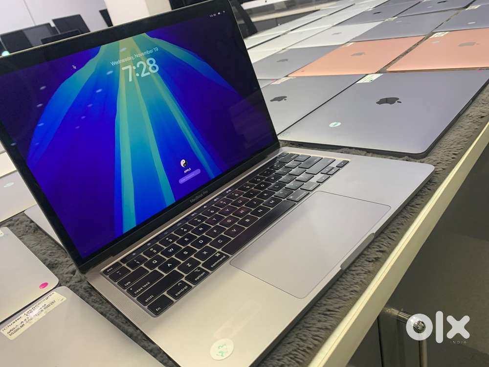 MacBook Pro 2020 13インチ I7/32GB/4TB A2251 MacBook Pro (13-inch, 2020, Four Thunderbolt 3 ports) - Technical