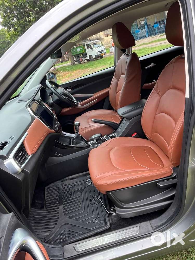 Mg Hector Plus 1.5 Hybrid Sharp Turbo 6 Str, 2021, Petrol