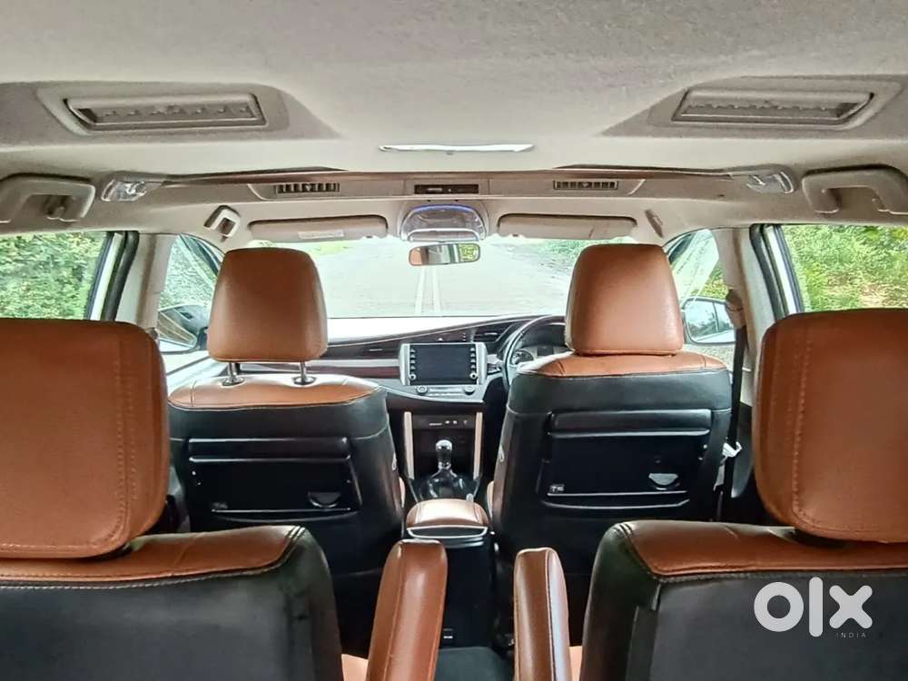 Toyota Innova Crysta [2020-ongoing] 2.4 Vx 7 Str, 2023, Diesel