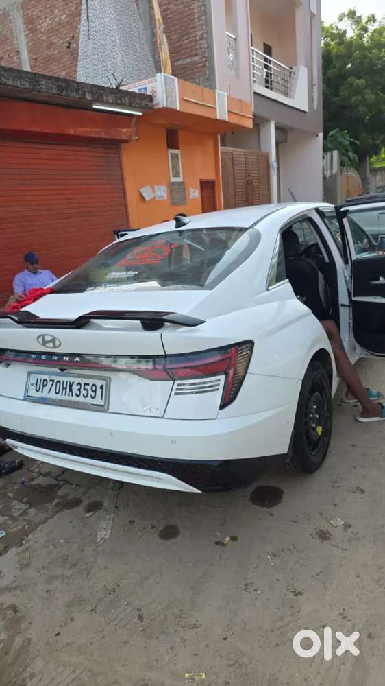 Hyundai Verna Sx Petrol 2025 No Any Problem