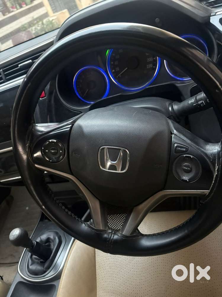Honda City Diesel 2015 Sunroof Top Model 1st Owner