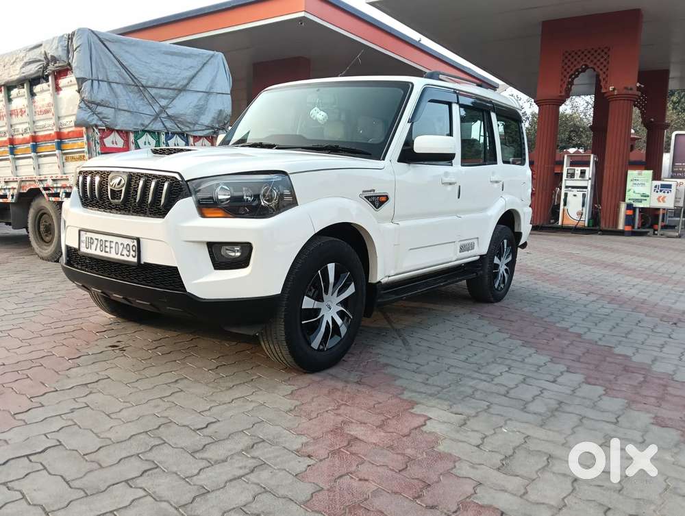 Mahindra Scorpio S6 Plus, 2016, Diesel