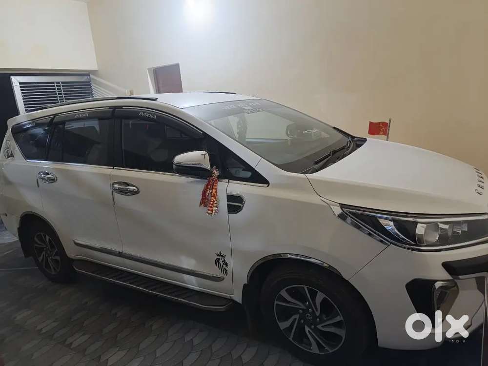 Toyota Innova Crysta 2022