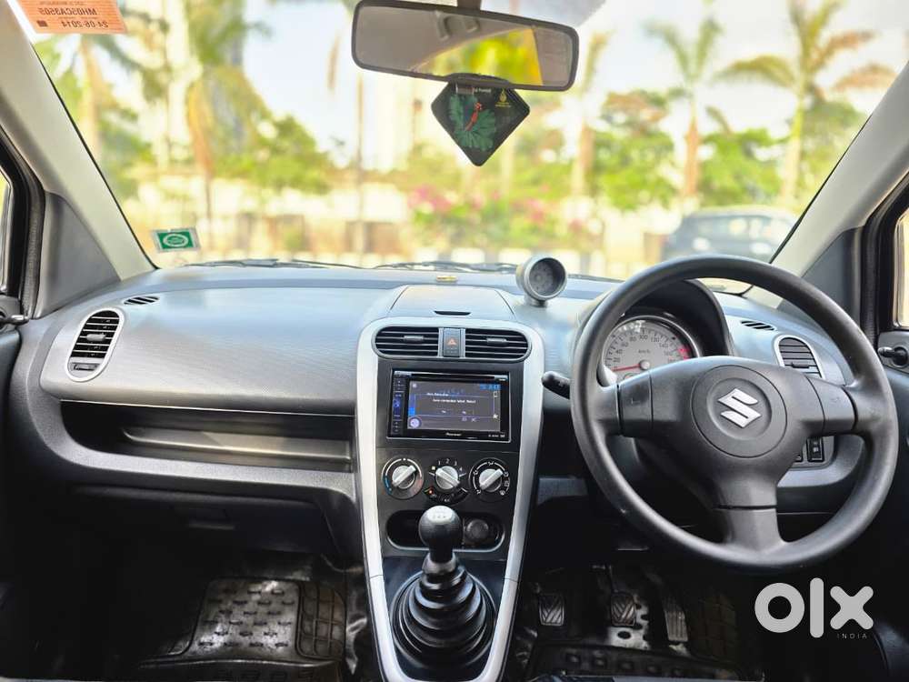Maruti Suzuki Ritz Vxi, 2014, Petrol