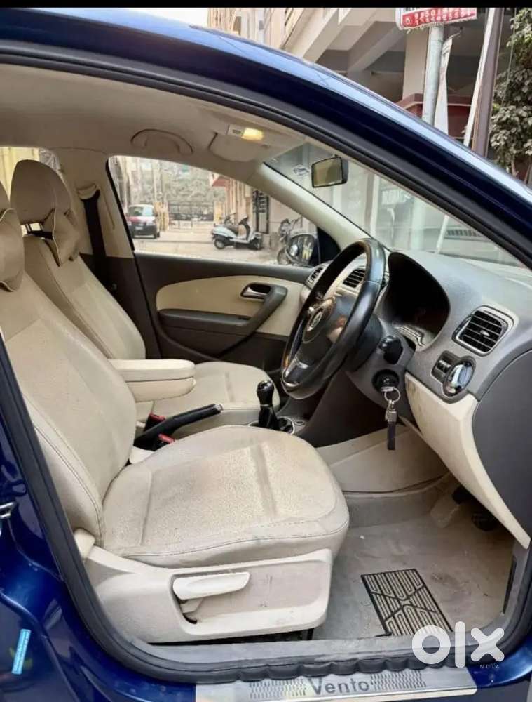 Volkswagen Vento 2013 Petrol 93000 Km Driven