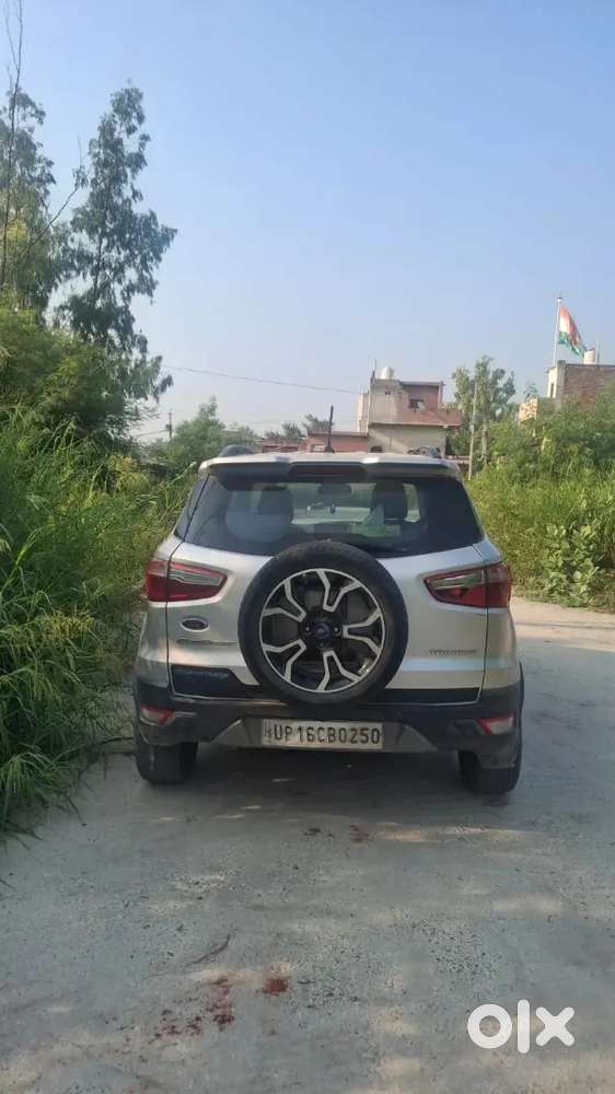Ford Ecosport Signature 2018 (sunroof) Cng