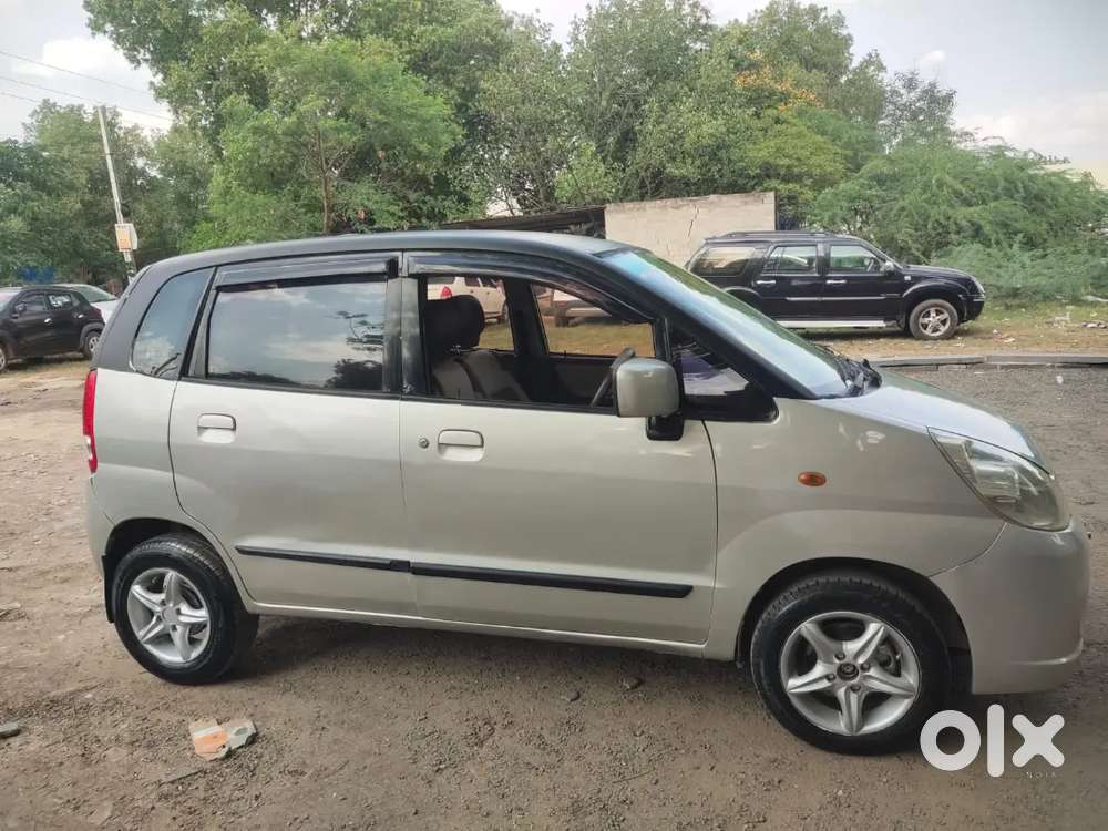 Maruti Suzuki Estilo 2010