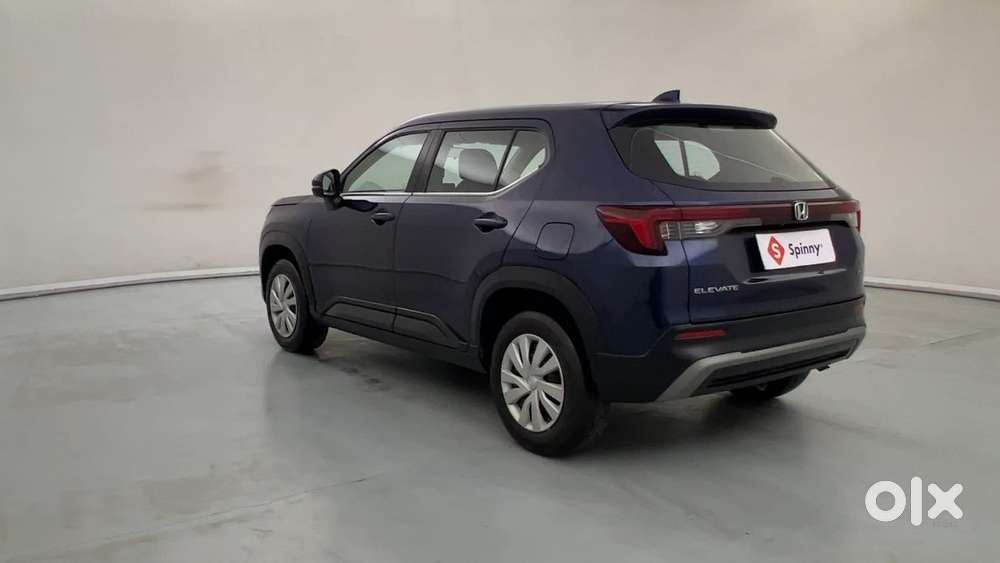 Honda Elevate V Mt, 2023, Petrol