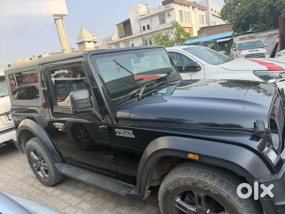 Mahindra Diesel Automatic 2021 Car