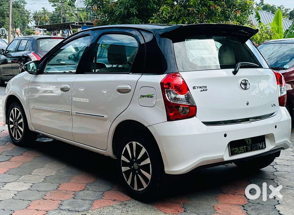 Toyota Etios Liva Xv, 2019, Petrol