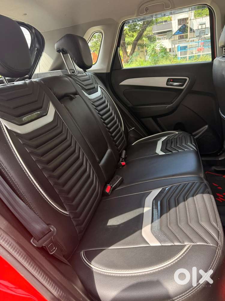 Maruti Suzuki Brezza Zxi Plus At, 2022