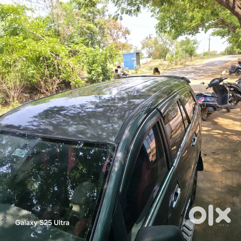 Toyota Innova 2013 Diesel 210000 Km Driven