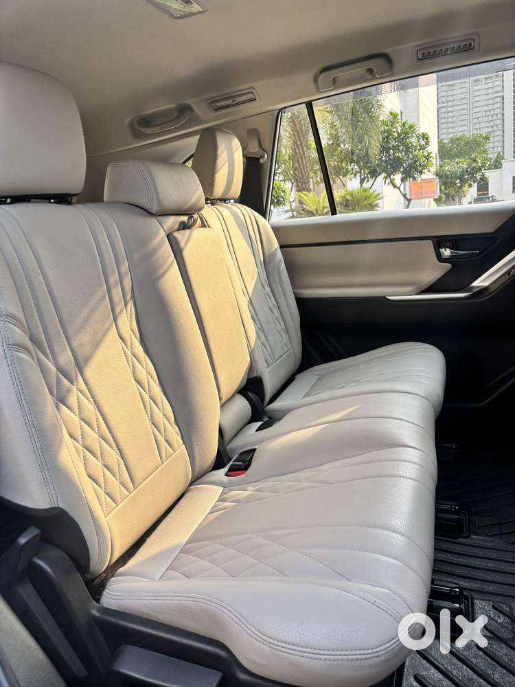Toyota Innova Hycross 2.0 Gx 8 Str, 2023, Petrol