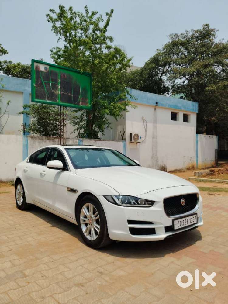 Jaguar Xe 2.0l Diesel Pure, 2017, Diesel