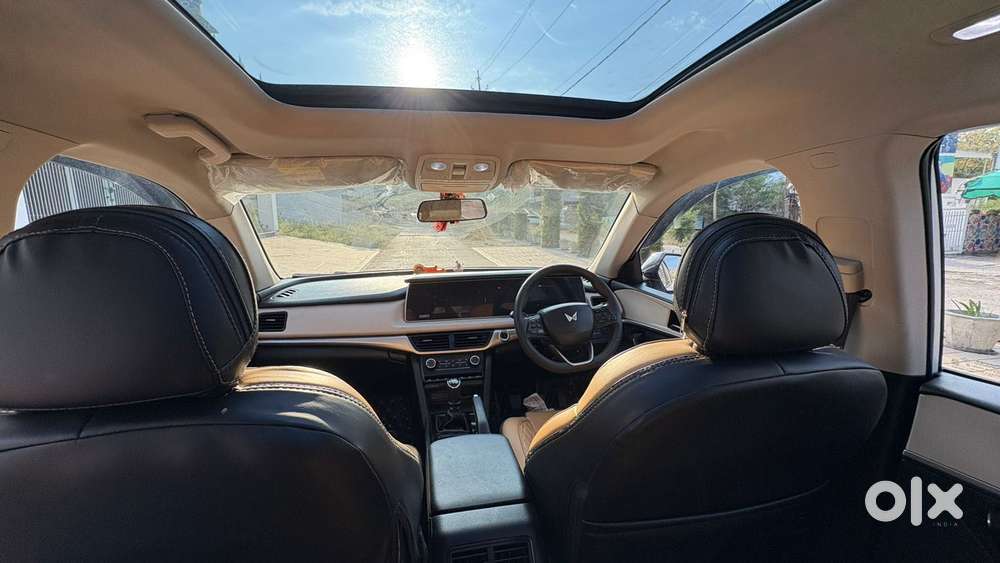 Mahindra Xuv700 2.2 Ax 5 Diesel Mt 7 Str, 2024, Diesel