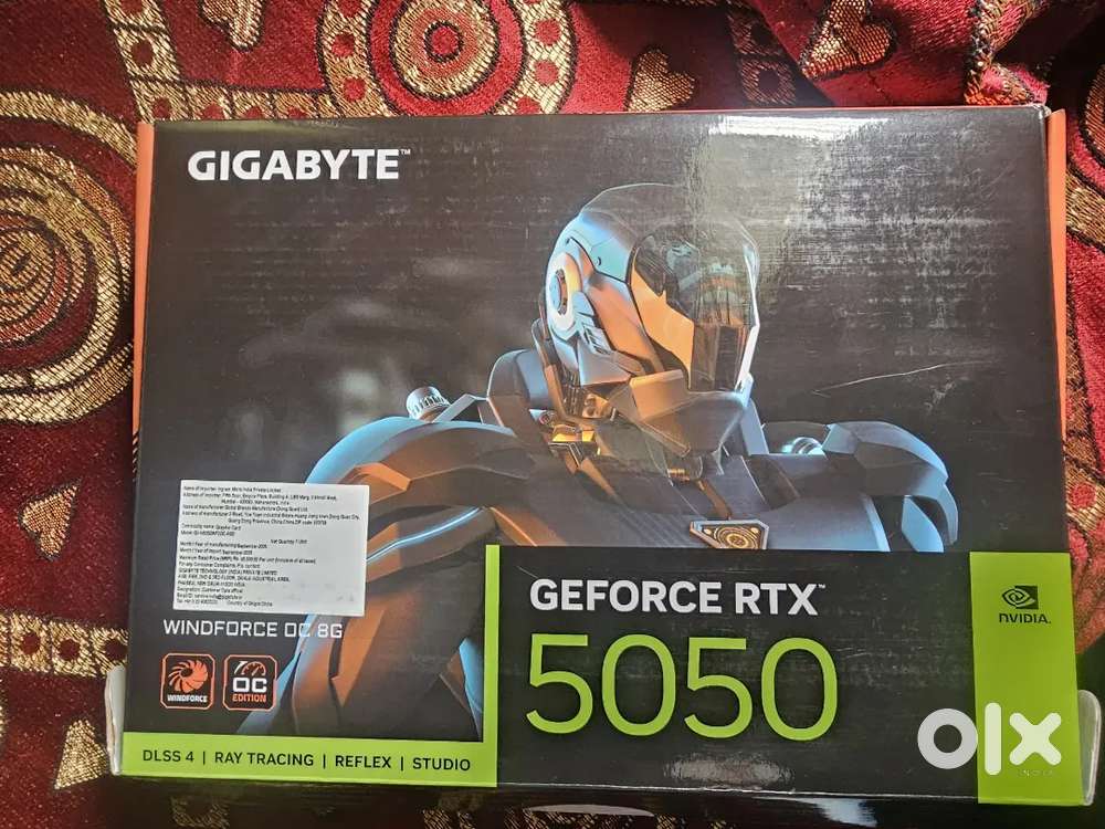 Gigabyte RTX 5050 GeForce OC 8gb just 1month used 2years warranty left
