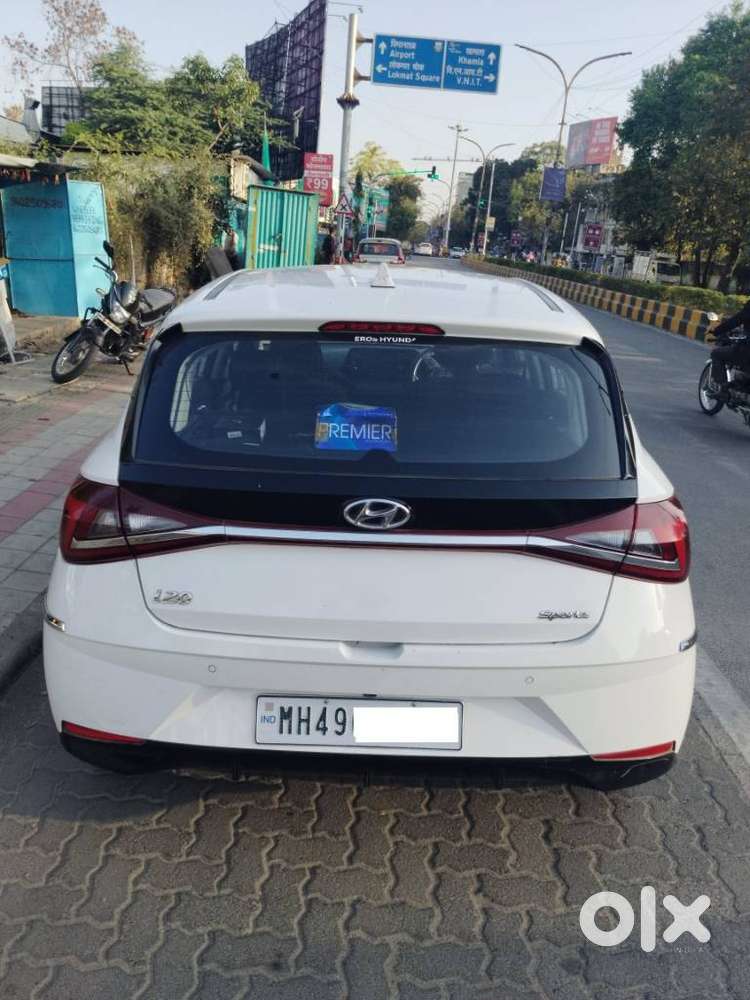 Hyundai I20 Sportz 1.2 Ivt, 2023, Petrol