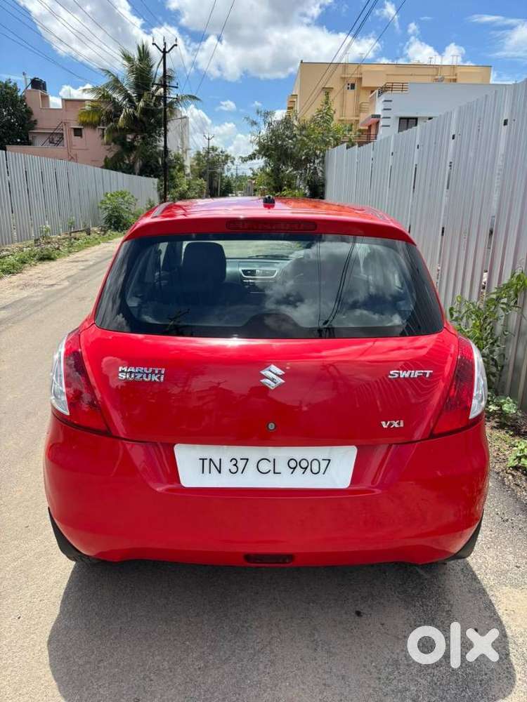 Maruti Suzuki Swift Vxi With Abs, 2015, Petrol