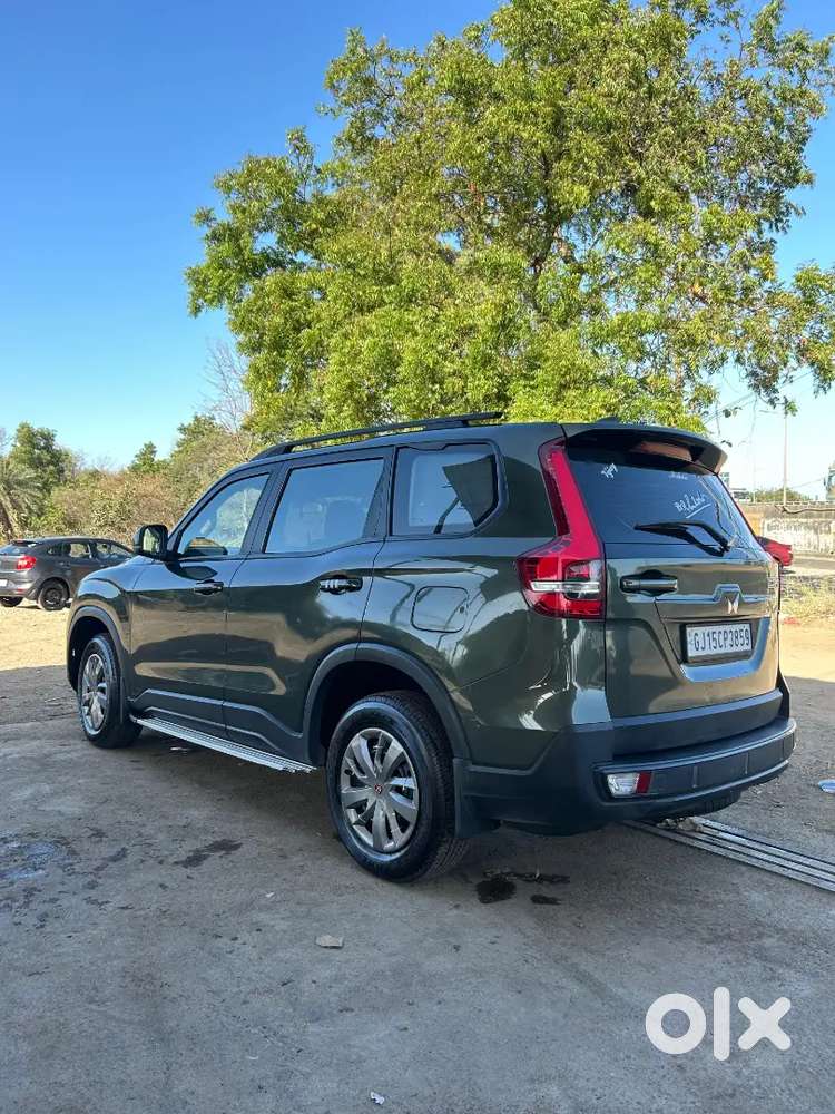 Full Show Room Condition .
New Tyre & Insurances Running
Single Use.