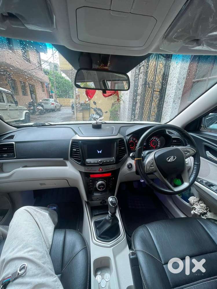 Mahindra Xuv300 2020 Petrol Well Maintained