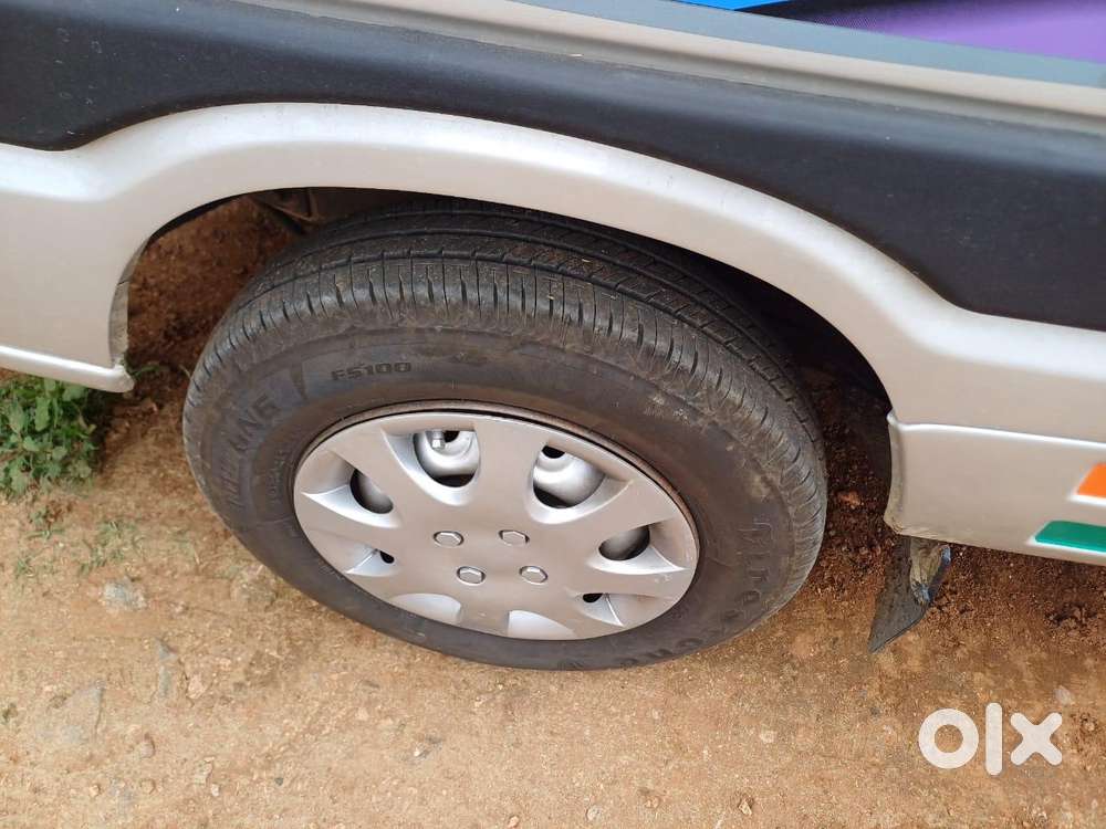 Maruti Suzuki Omni E 8 Seater Std, 2011, Lpg