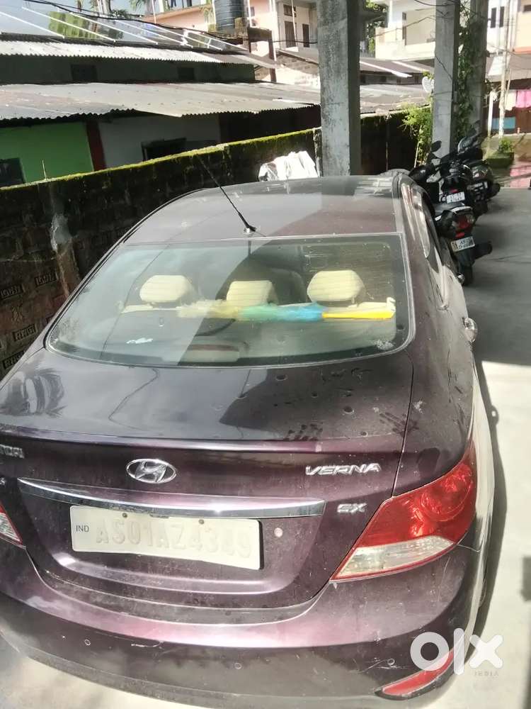 Hyundai Verna Sx Petrol 2012