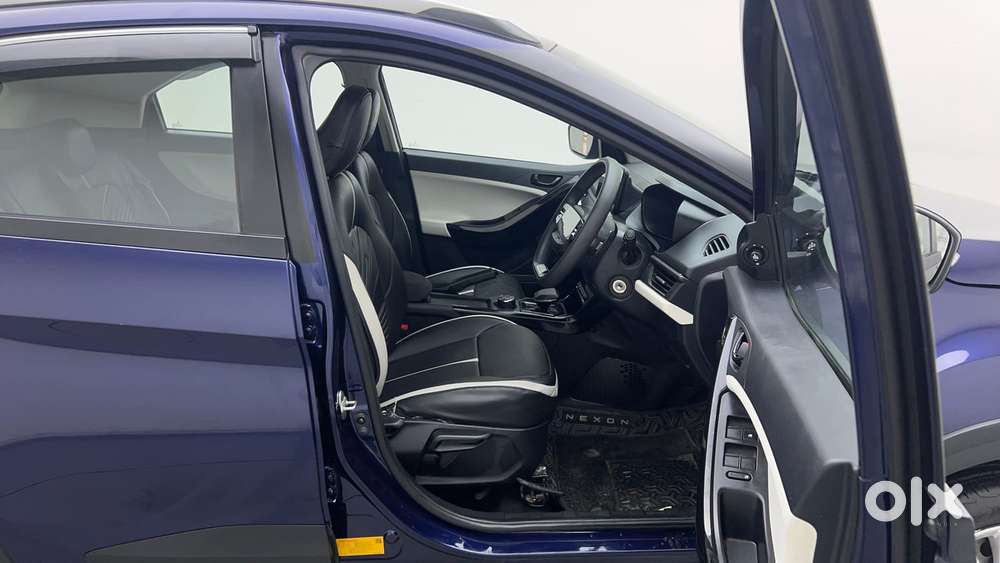 Tata Nexon Pure (s) 1.2 Petrol 6amt, 2025, Petrol