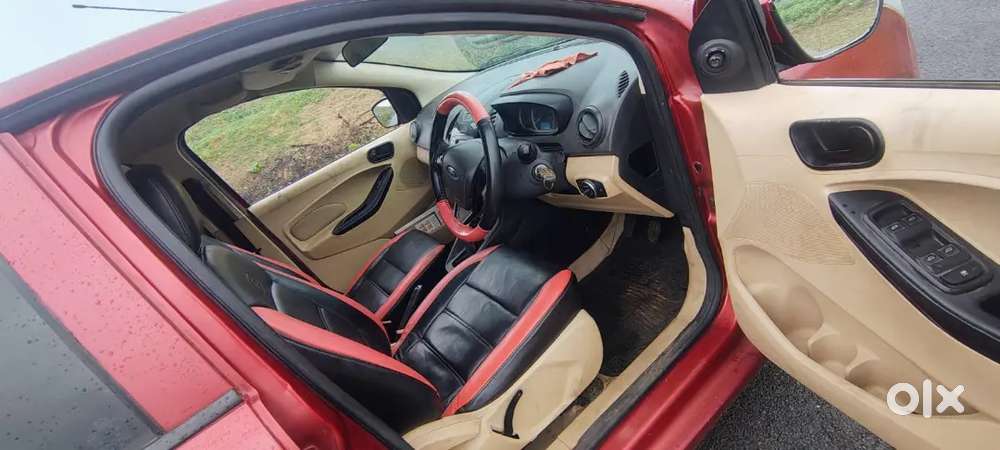 Ford Aspire 2017 Titanium Blu