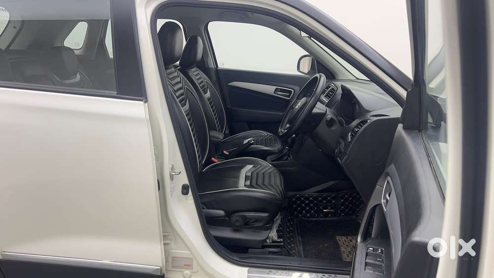 Maruti Suzuki Vitara Brezza 1.5 Zxi At, 2022, Petrol