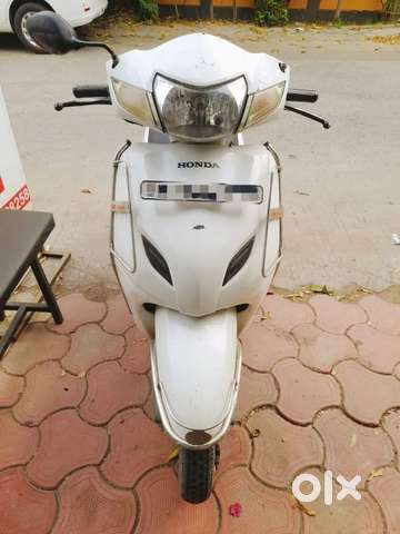 Olx cheap activa 3g