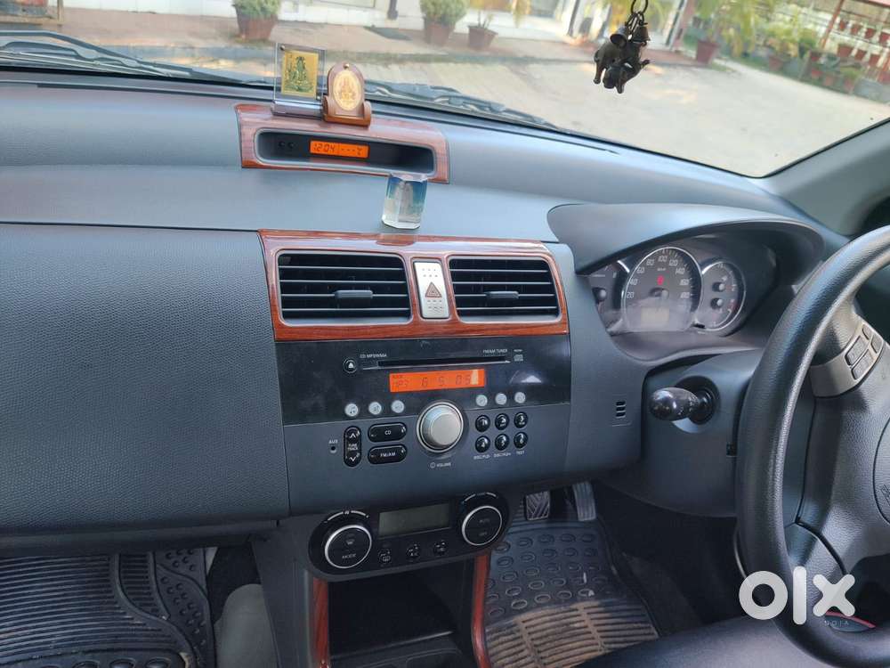 Maruti Suzuki Swift Dzire Zxi Plus , 2012, Petrol