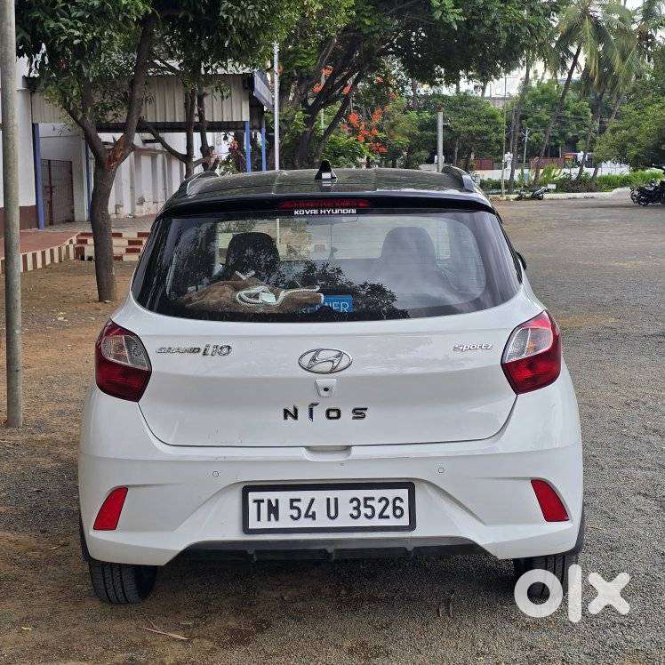 Hyundai Grand I10 Nios Sportz Dual Tone, 2021, Petrol