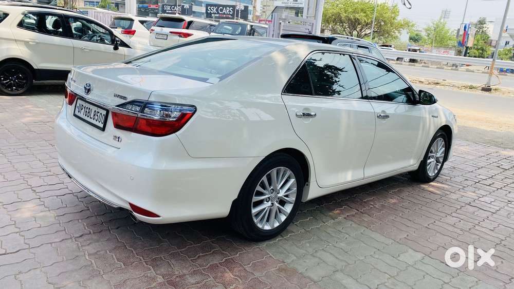 Toyota Camry Hybrid 2.5, 2017, Petrol