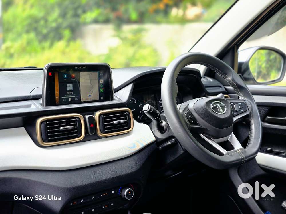 Tata Punch Accomplished, 2022, Petrol