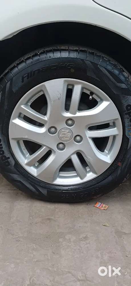 Maruti Suzuki Swift Dzire 2013 Petrol 89233 Km Driven