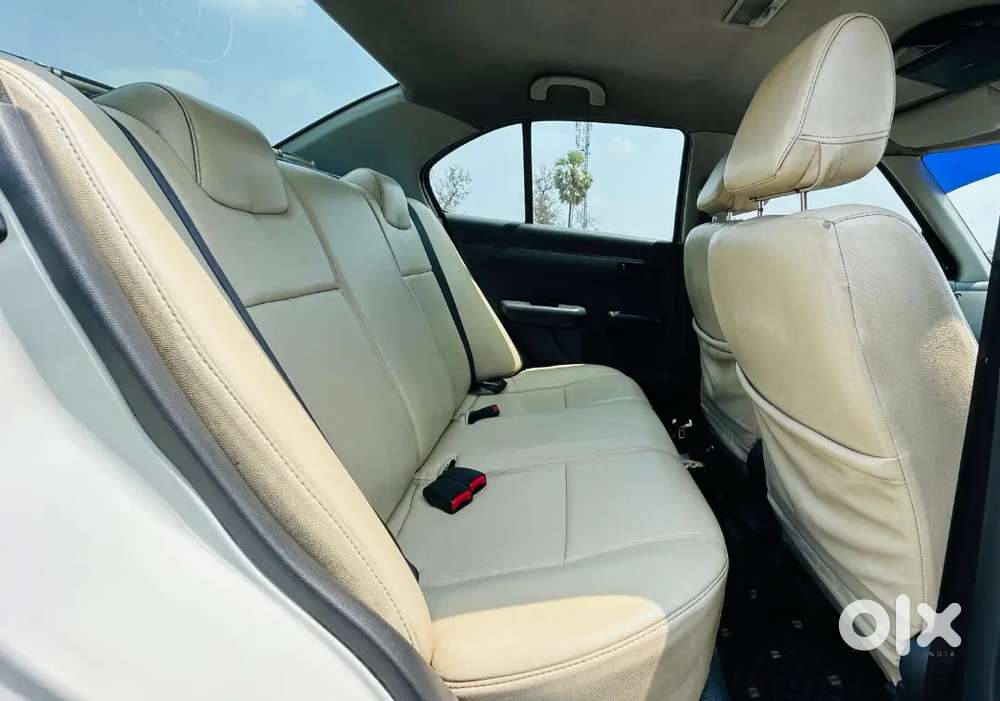 Maruti Suzuki Swift Dzire 2010