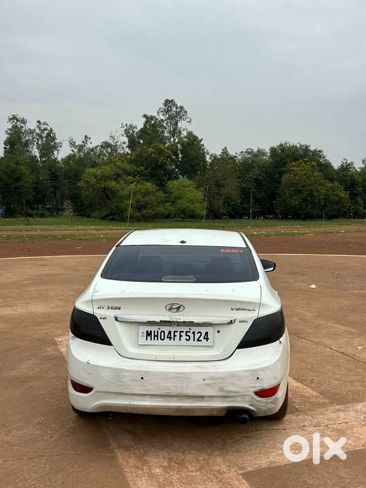 Hyundai Fluidic Verna 2012