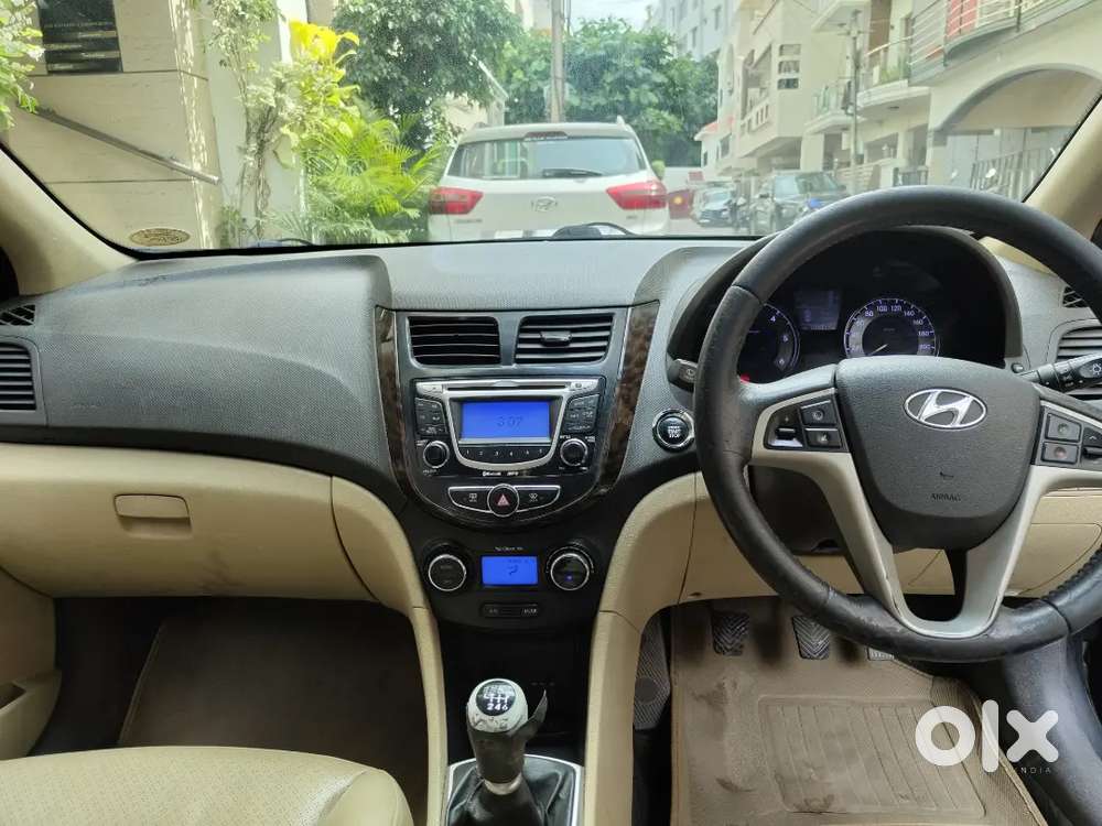 Hyundai Fluidic Verna Crdi 1.6 2013 Manual Diesel