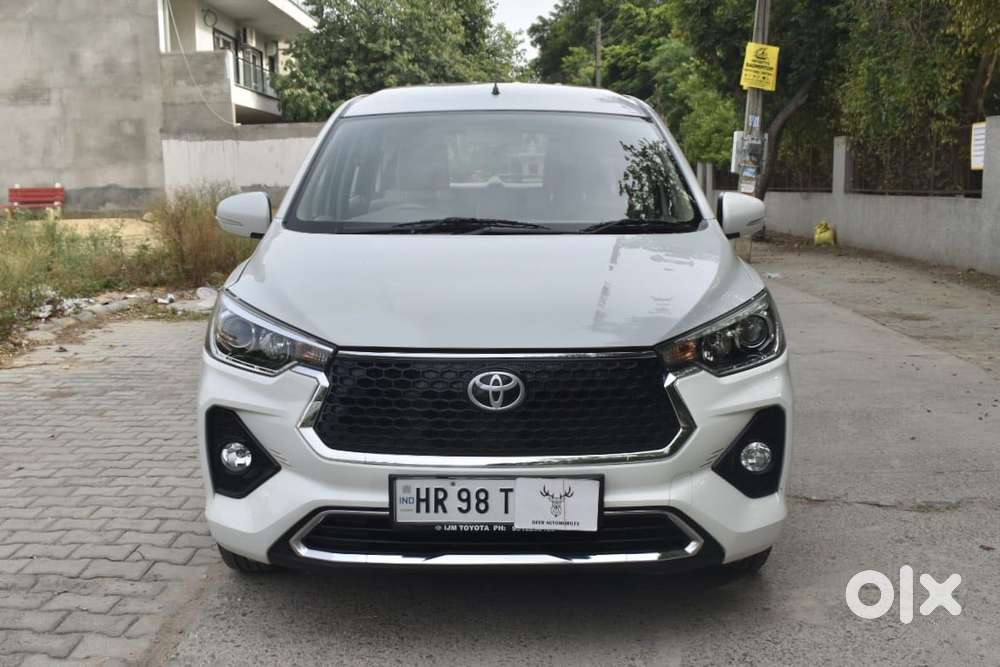 Toyota Rumion V At, 2024, Petrol