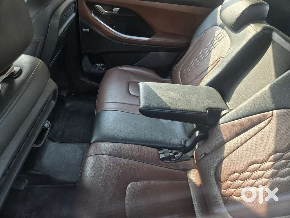 Hyundai Alcazar 2022 Diesel Well Maintained