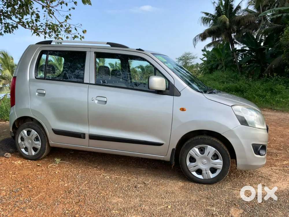 Maruti Suzuki Wagon R 2013 Petrol Well Maintained