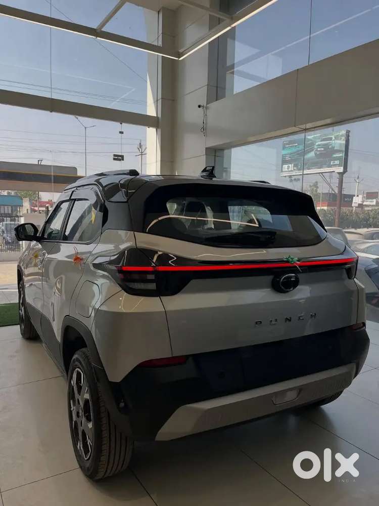 Tata Punch Facelift 2026 Petrol 0 Km Driven