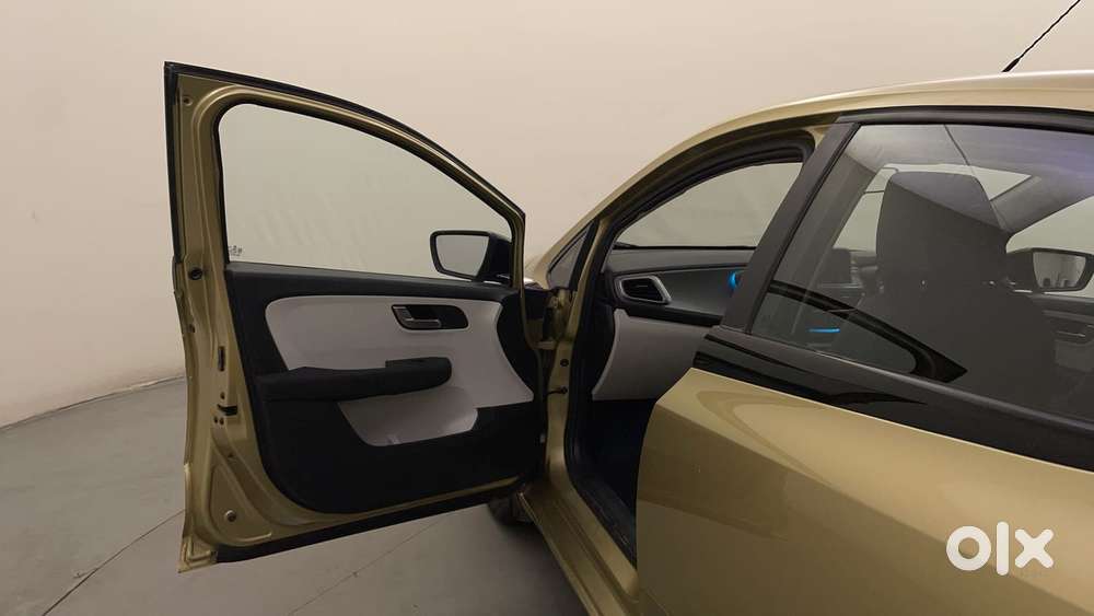 Tata Altroz 1.5 Xz Plus Diesel, 2022, Diesel