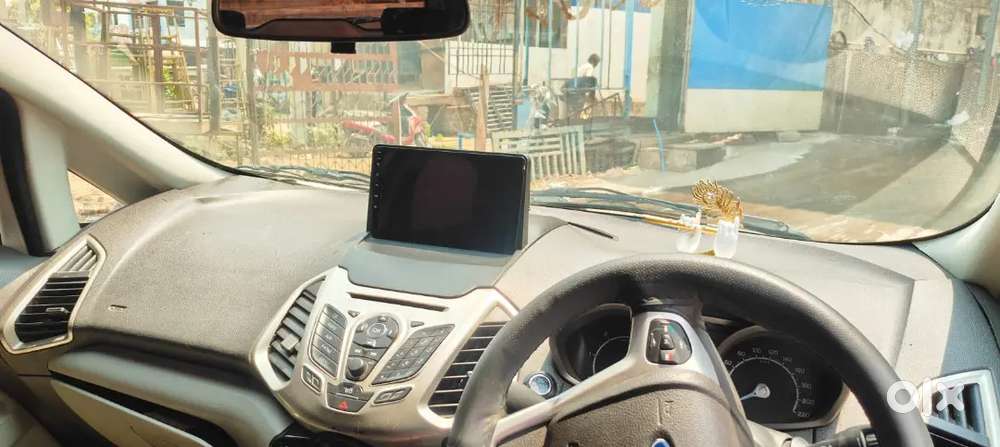 Ford Escort 2013 Top End