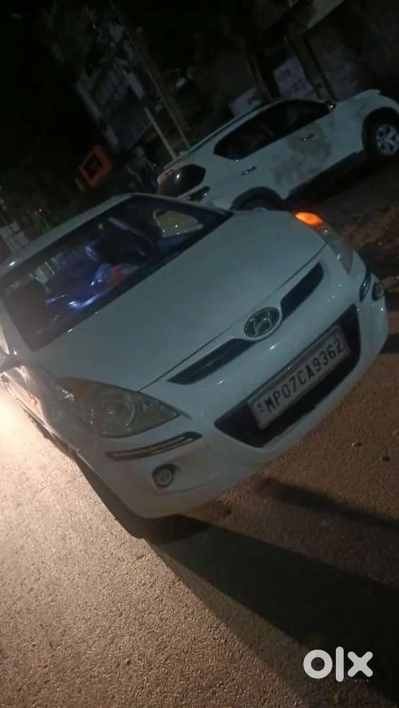 Hyundai I 20 Petrol Plus Cng