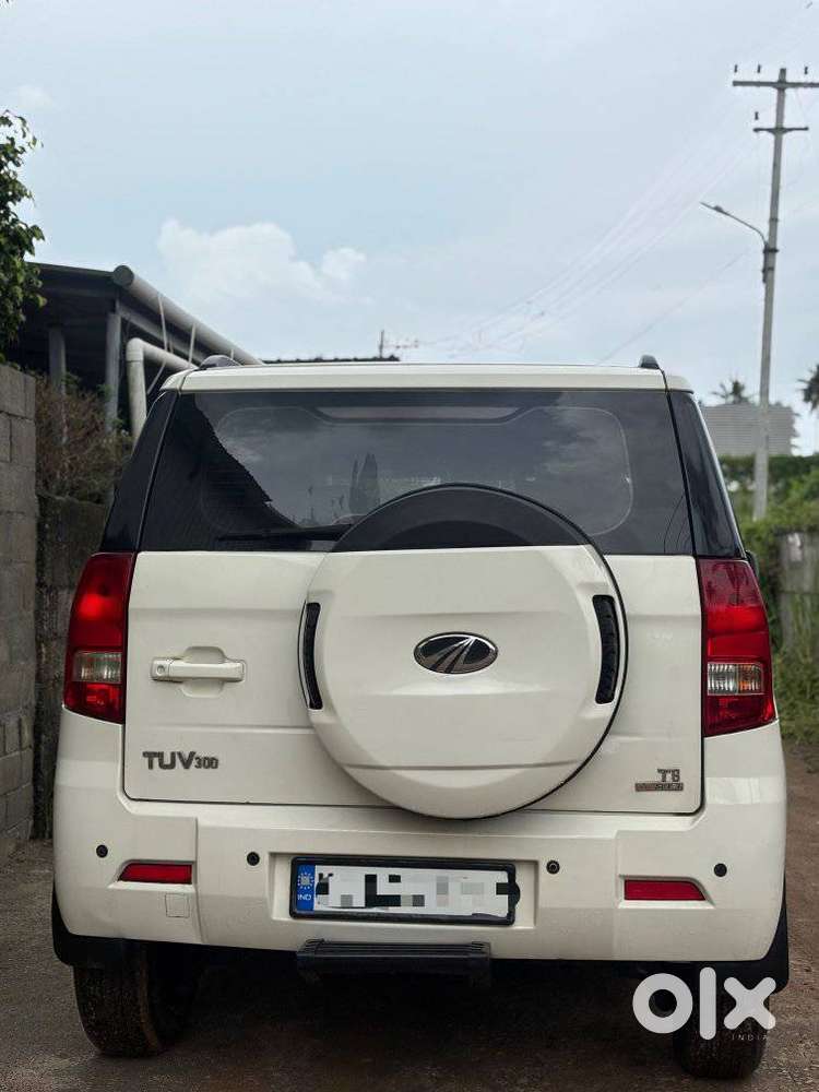 Mahindra Tuv 300 Mhawk100 T8 Amt, 2016, Diesel