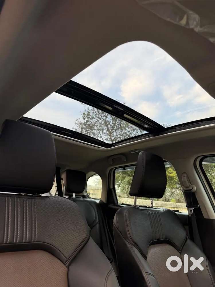 Toyota Urban Cruiser Hyryder 2025 Petrol Well Maintained