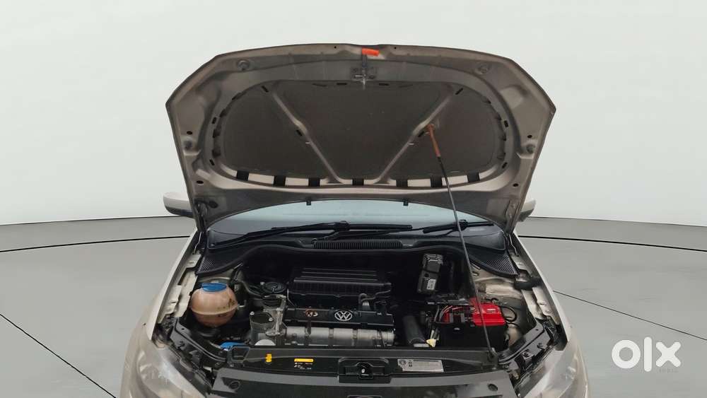 Volkswagen Vento 2010-2013 Petrol Highline, 2013, Petrol